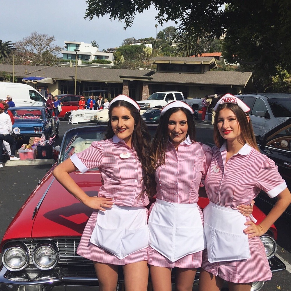 ISO Rubys Diner dress uniform lg/xl - Picture 2 of 2
